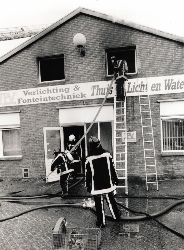 Bekijk detail van "Uitruk Brandweer"