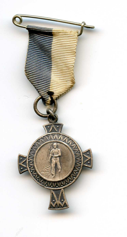 Bekijk detail van "Medaille met blauw/wit lint, 1936"