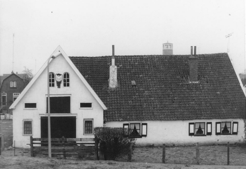 Bekijk detail van "Woning Benedendijk 46, 1902"