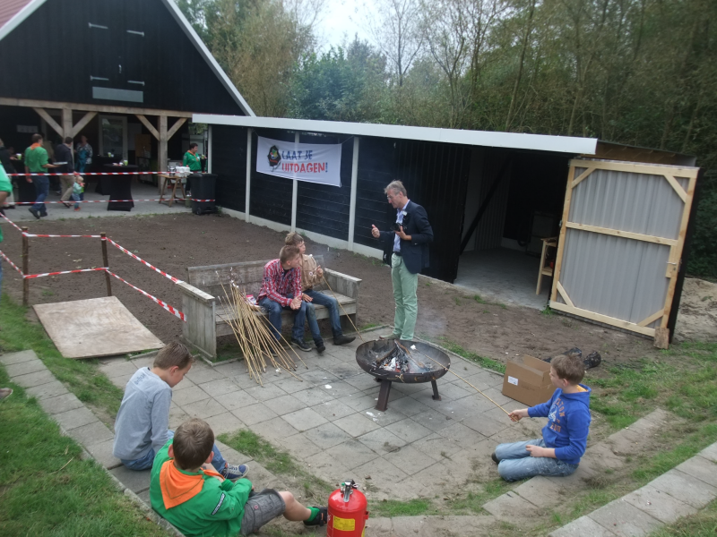 Bekijk detail van "Feestelijke opening van clubgebouw 'de Mastworp' van scouting Ootmarsum met spel voor de jeugd."