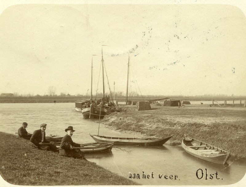 Bekijk detail van "Palingvissers aan de loswal in Olst"