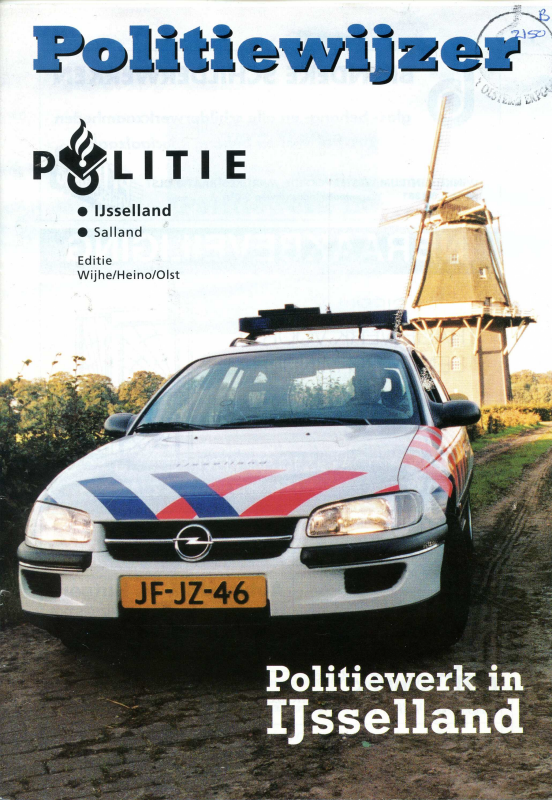 Bekijk detail van "Politiewijzer: Politiewerk IJsselland, 1994"