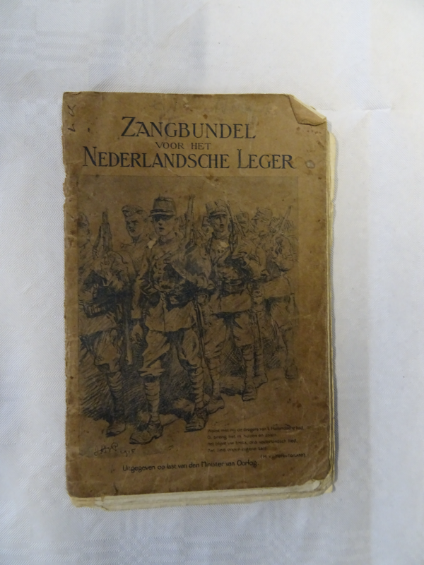 Bekijk detail van "Zangbundel voor het Nederlandsche leger"