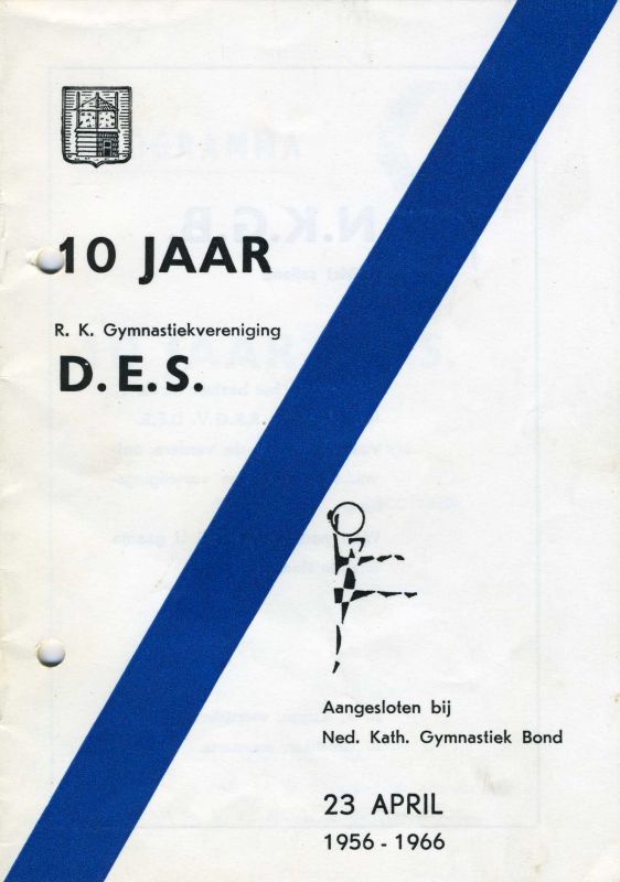 Bekijk detail van "Boekje: 10 jaar R.K. Gymnastiekvereniging D.E.S., 1966"