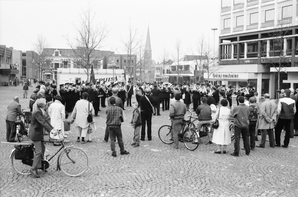 Bekijk detail van "Markt"