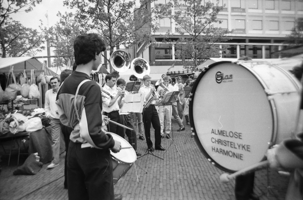 Bekijk detail van "Markt"