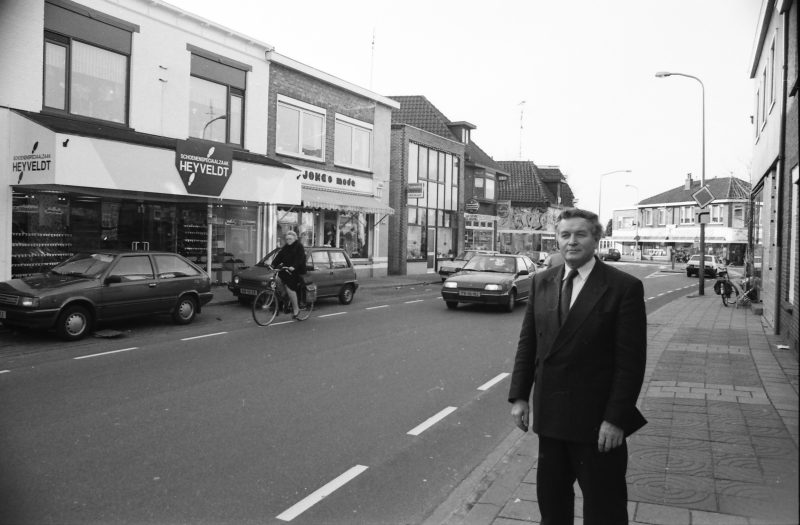 Bekijk detail van "Winkeliers Bornerbroeksestraat"