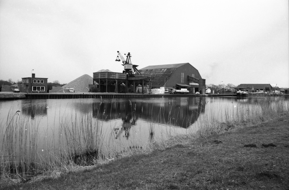 Bekijk detail van "Bedrijventerrein Buitenhaven"