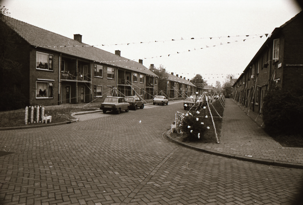 Bekijk detail van "Woningen <span class="highlight">de</span> <span class="highlight">Ruyterstraat</span>"