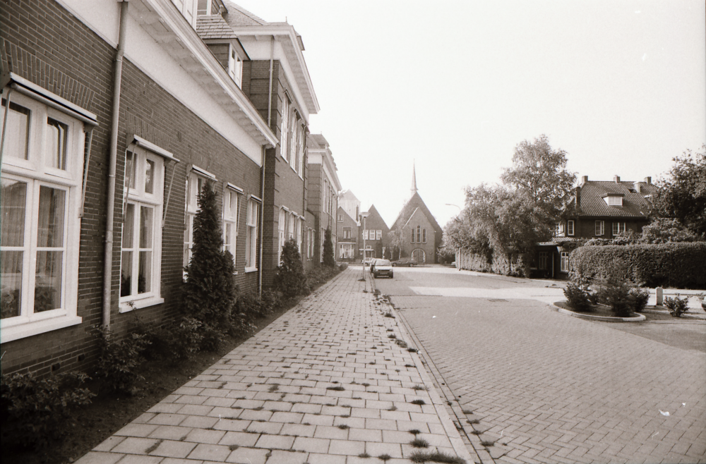 Bekijk detail van "Christelijk Gereformeerde Kerk Eben Haëzer"