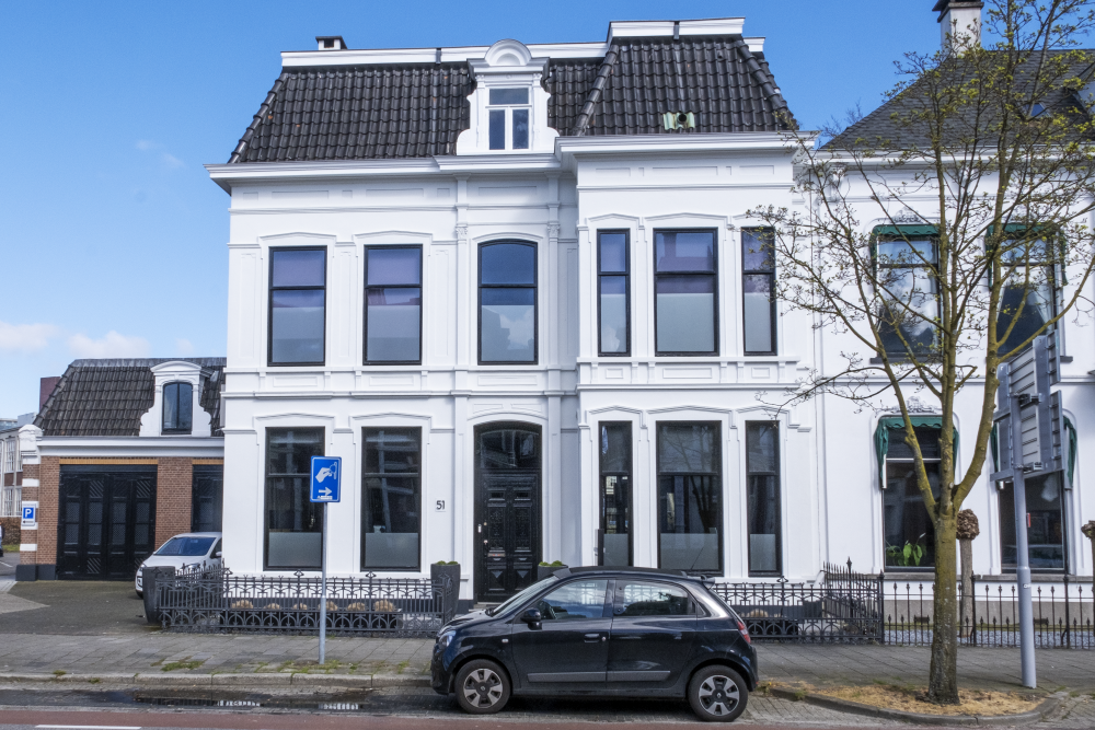 Bekijk detail van "Woningen Wierdensestraat"