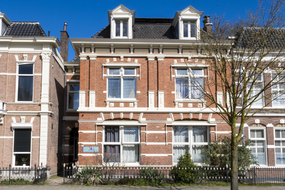 Bekijk detail van "Woningen Wierdensestraat"