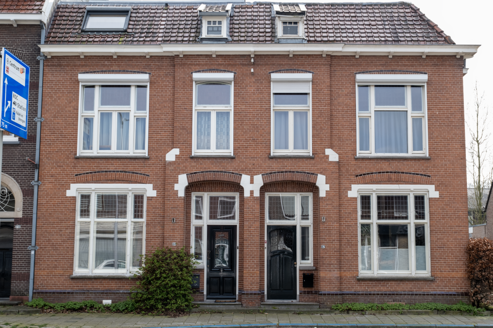 Bekijk detail van "Woningen Wierdensestraat"