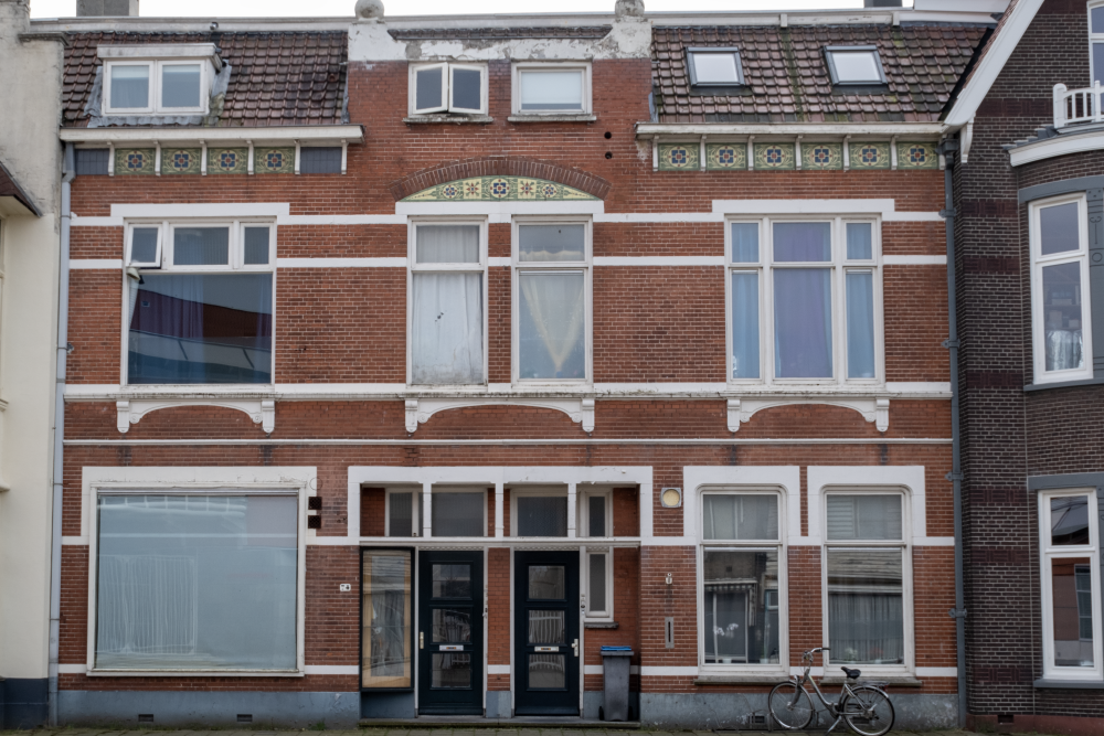 Bekijk detail van "Woningen Wierdensestraat"