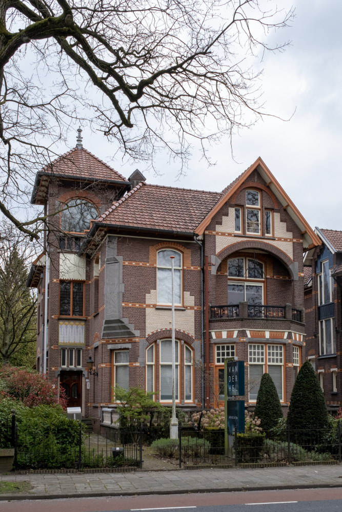 Bekijk detail van "Woningen Ootmarsumsestraat"