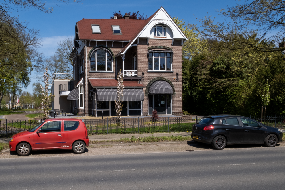 Bekijk detail van "Woningen Wierdensestraat"