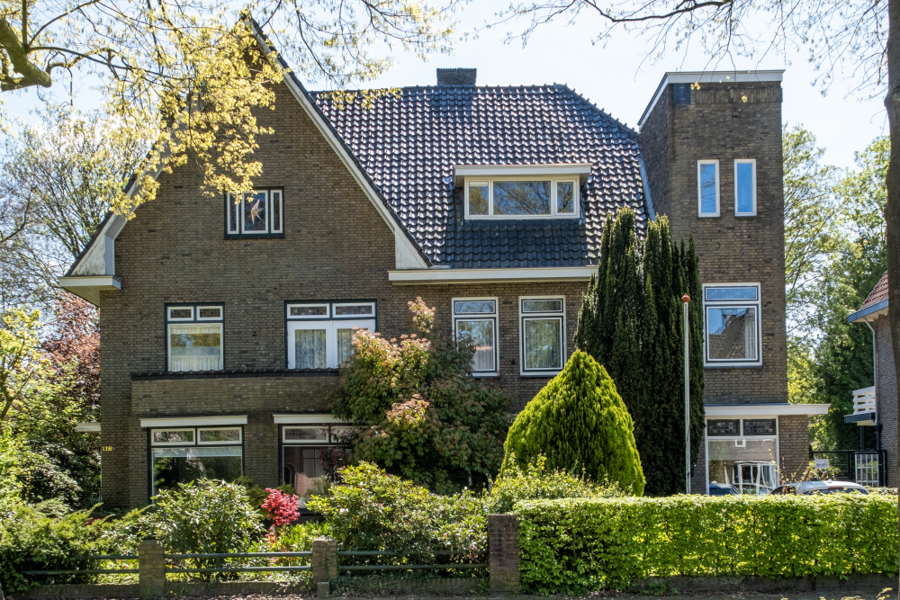 Bekijk detail van "Woningen Wierdensestraat"