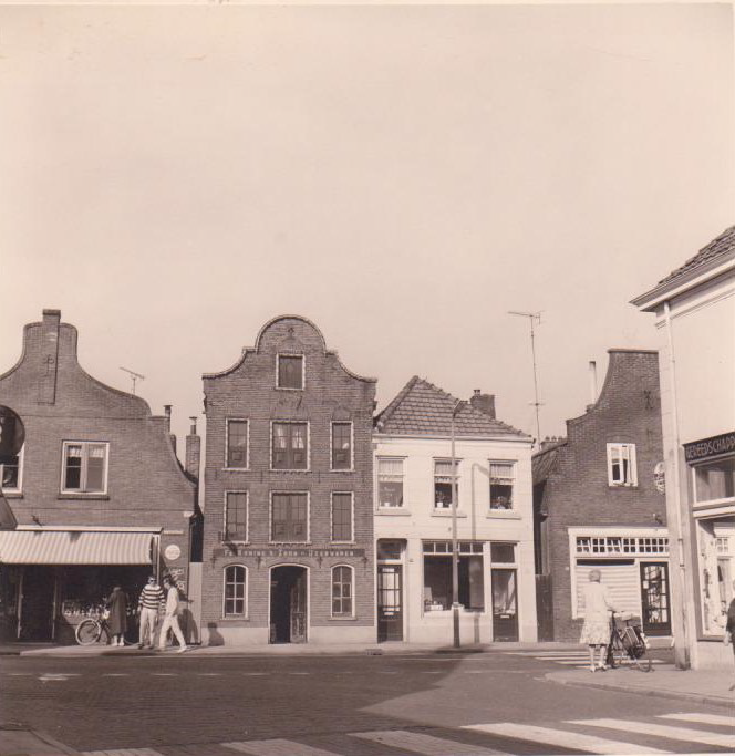 Bekijk detail van "Goor. 1966. Grotestraat 58-64"