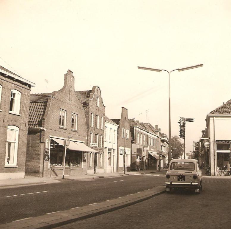 Bekijk detail van "Goor. Grotestraat 66-54"