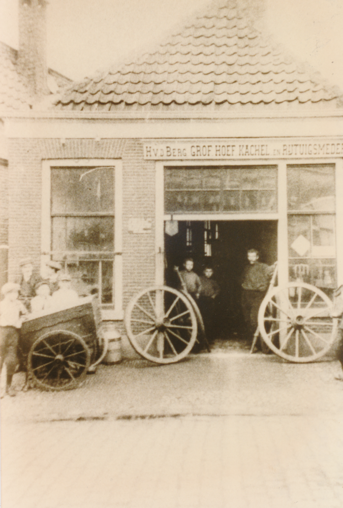 Bekijk detail van "Winkeliers Grotestraat Zuid"