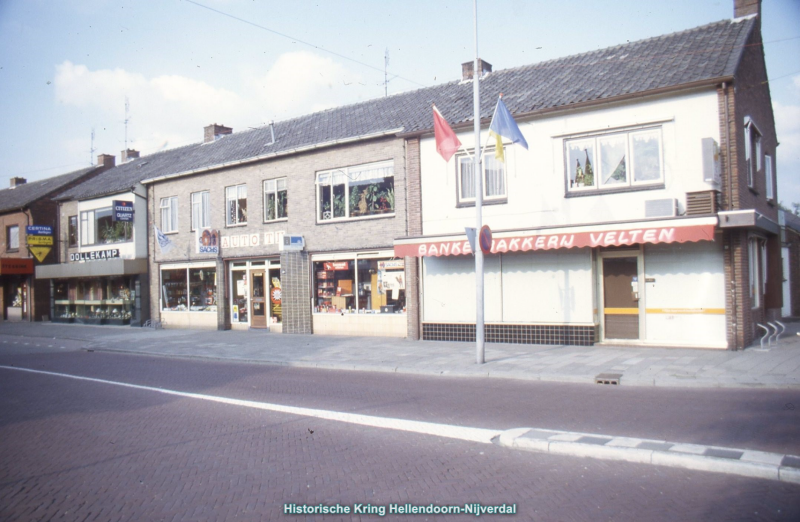 Bekijk detail van "Rijssensestraat"