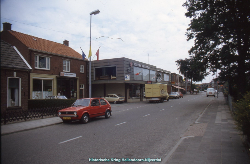 Bekijk detail van "Rijssensestraat"