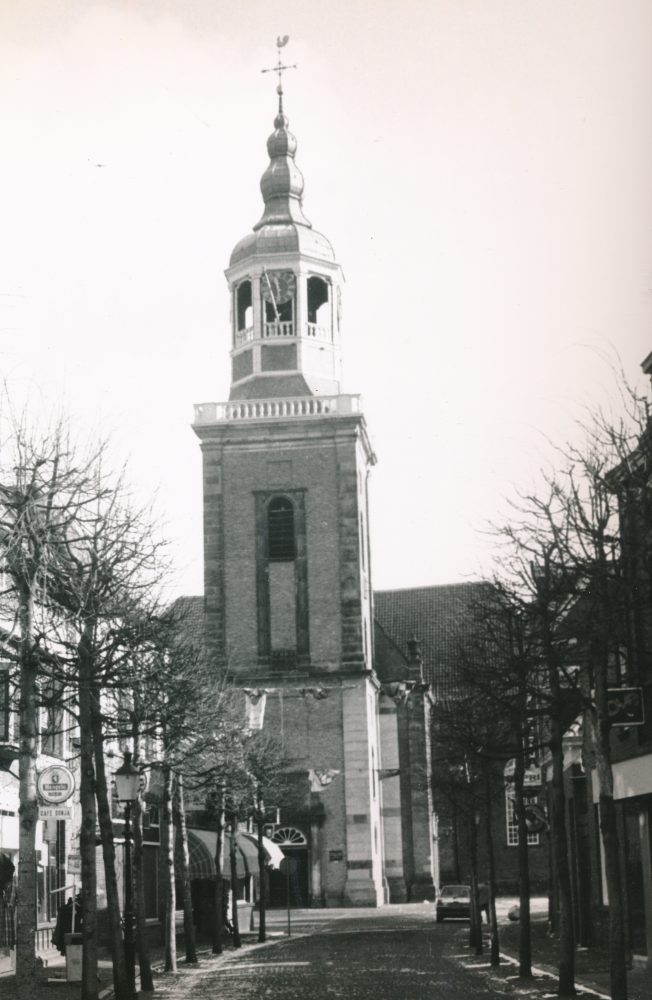 Bekijk detail van "Grote Kerk"