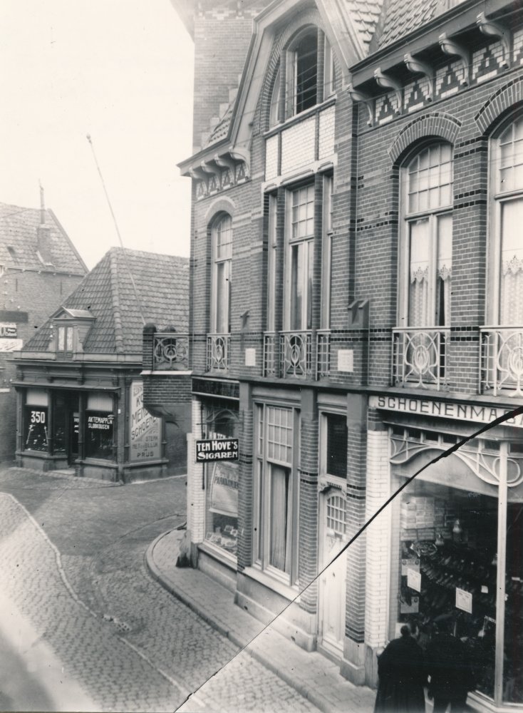 Bekijk detail van "Winkeliers Grotestraat Zuid"