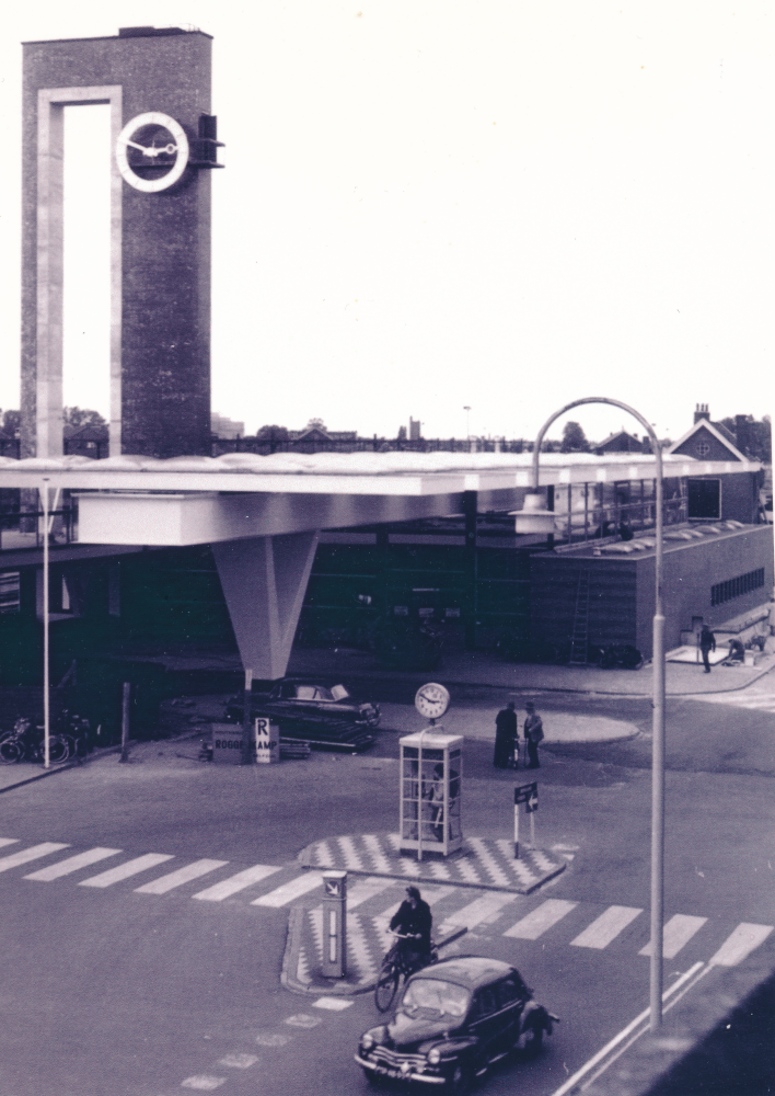 Bekijk detail van "Station Almelo"