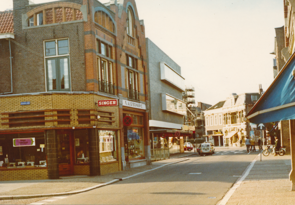 Bekijk detail van "Winkeliers Grotestraat Zuid"