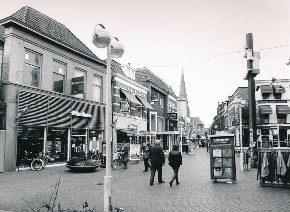 Bekijk detail van "Winkeliers Grotestraat Noord"