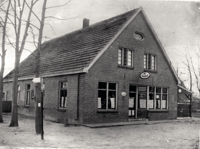 Bekijk detail van "Café de Viersprong, later café ten Dam"