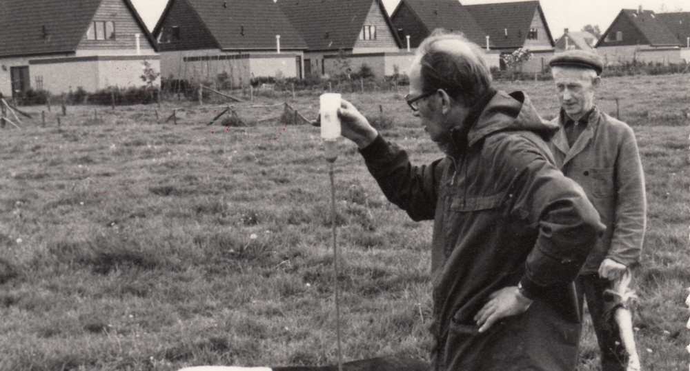 Bekijk detail van "Ubele Dijkstra: 'Alleen maar een spuit is geen oplossing'"