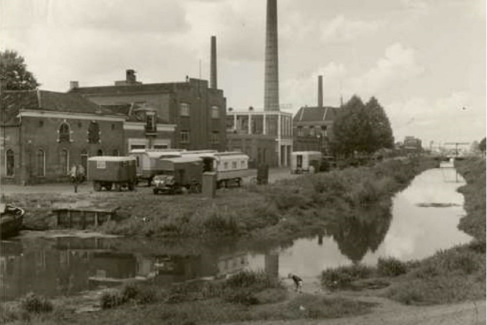 Bekijk detail van "Demping van de havenkom"