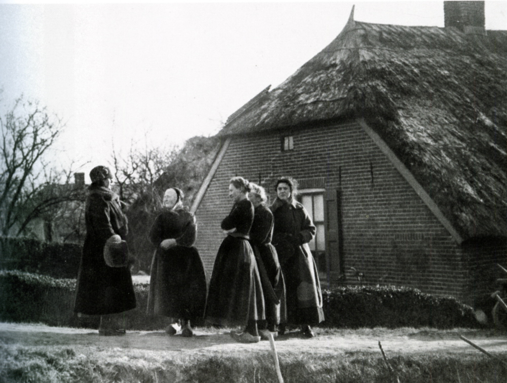 Bekijk detail van "1926 - Dijkdoorbraak bij Zalk"