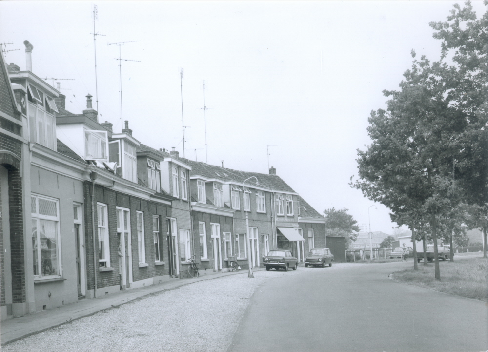 Bekijk detail van "Woningnood in Zwolle 1917"