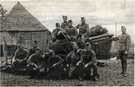 Bekijk detail van "Onderbroeken voor onze soldaten (een verhaal van 100 jaar geleden uit de Zwolsche Courant)"