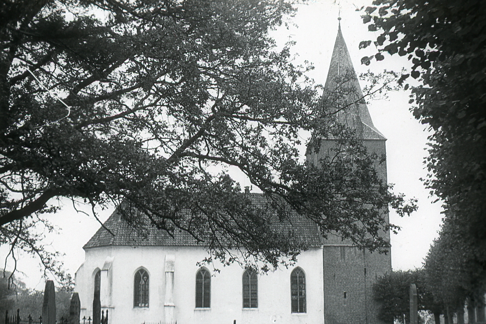 Bekijk detail van "Witte of Lambertuskerk te Heemse"