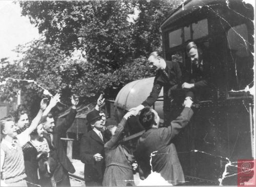 Bekijk detail van "Roombroodjes tegen de verveling (een artikel van 100 jaar geleden uit de Zwolsche Courant)"