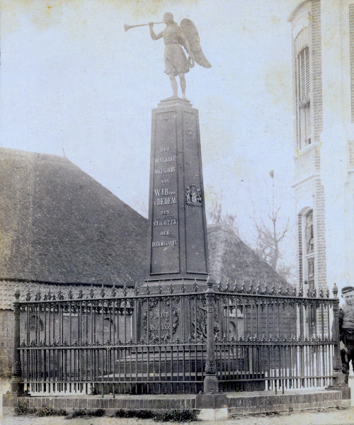 Monument voor Van Dedem, te Avereest.